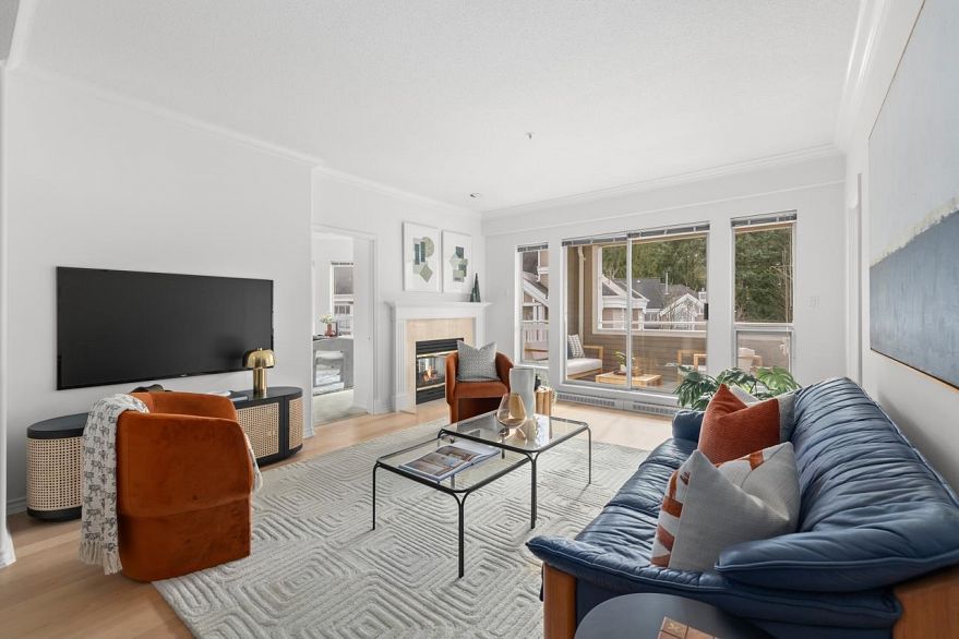 207 5760 Hampton Place