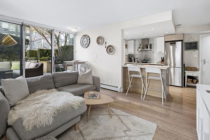 220 1783 Manitoba Street