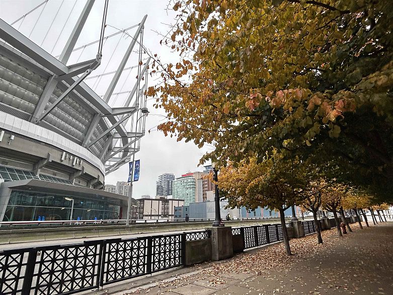 717 161 W Georgia Street