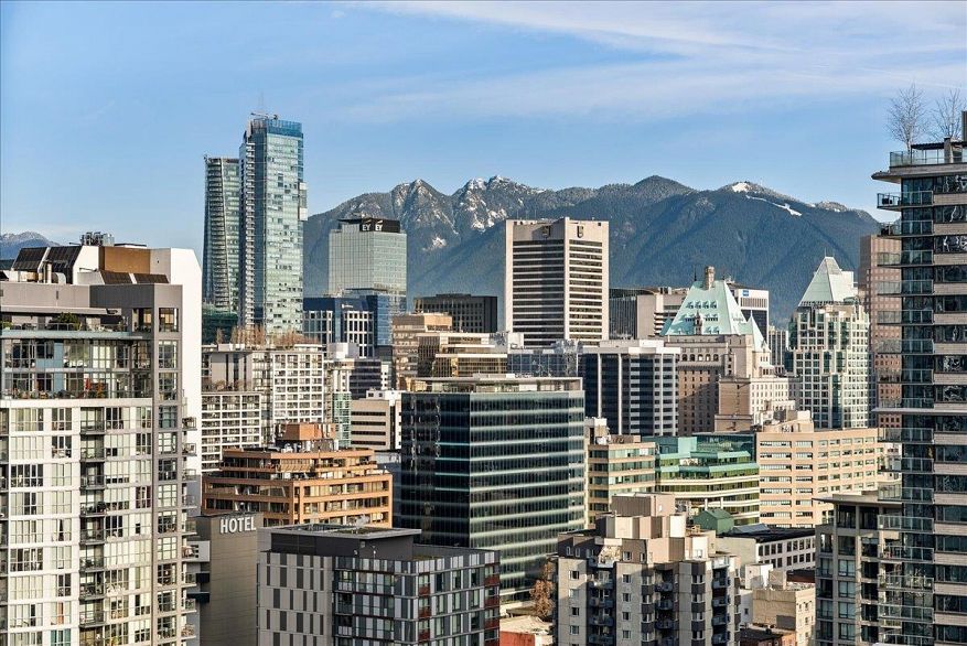 PH 2801 1238 Richards Street