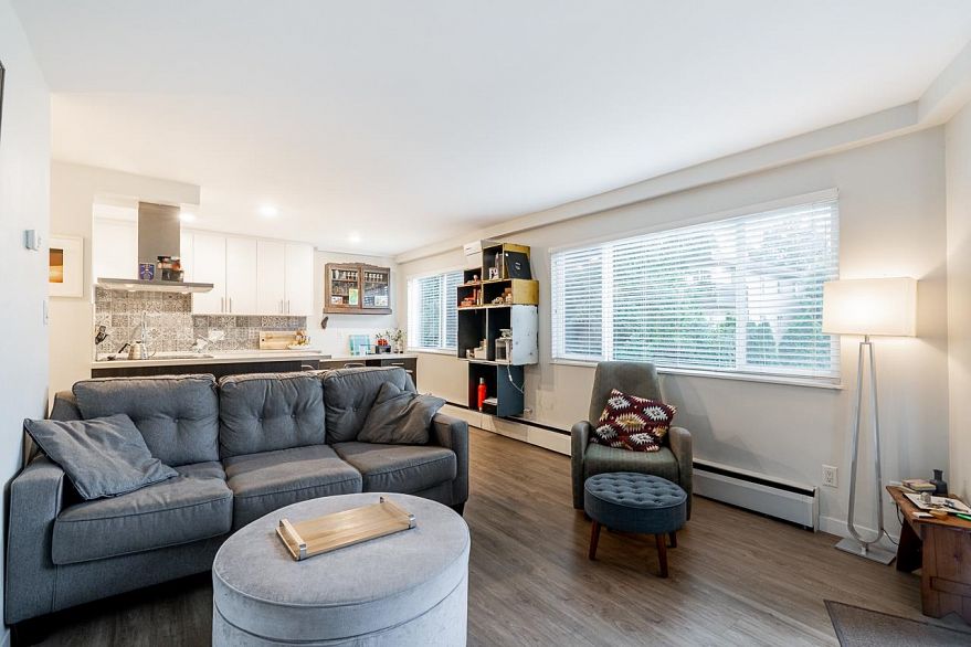 213 36 E 14th Avenue