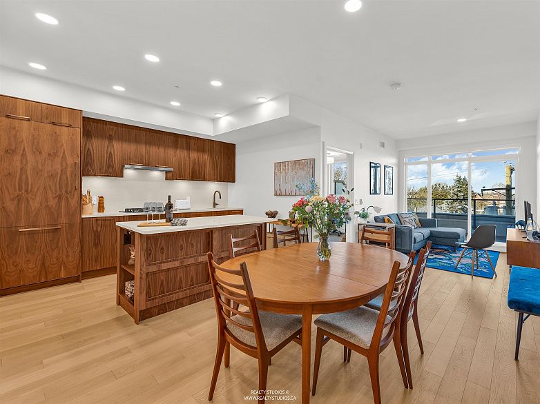 409 2550 Garden Drive