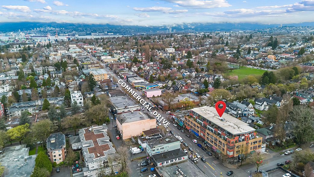 208 2250 Commercial Drive