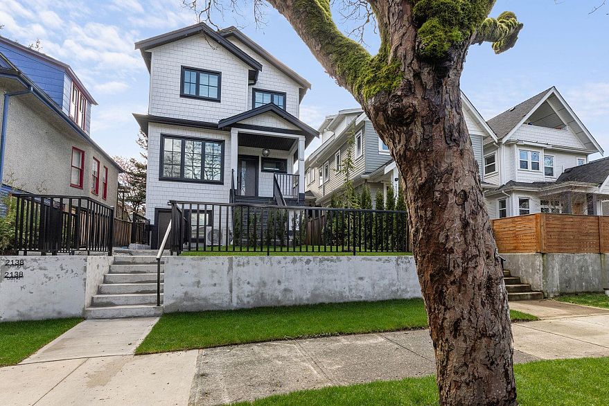 2136 Venables Street