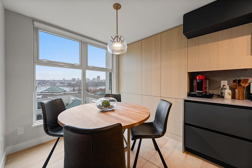 A601 431 Pacific Street