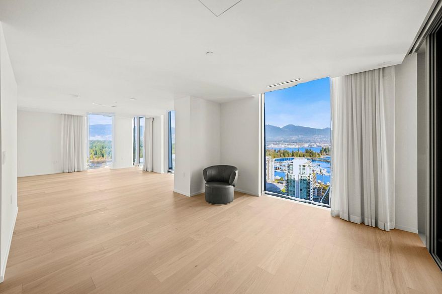 2902 1568 Alberni Street