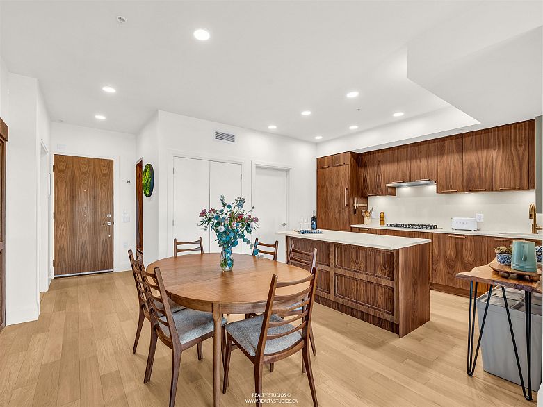 409 2550 Garden Drive