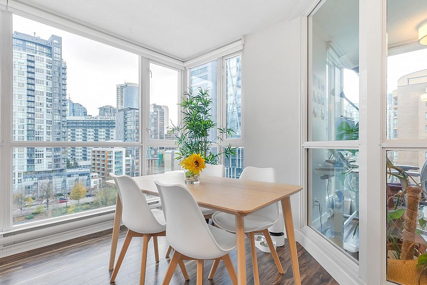 1003 1188 Richards Street