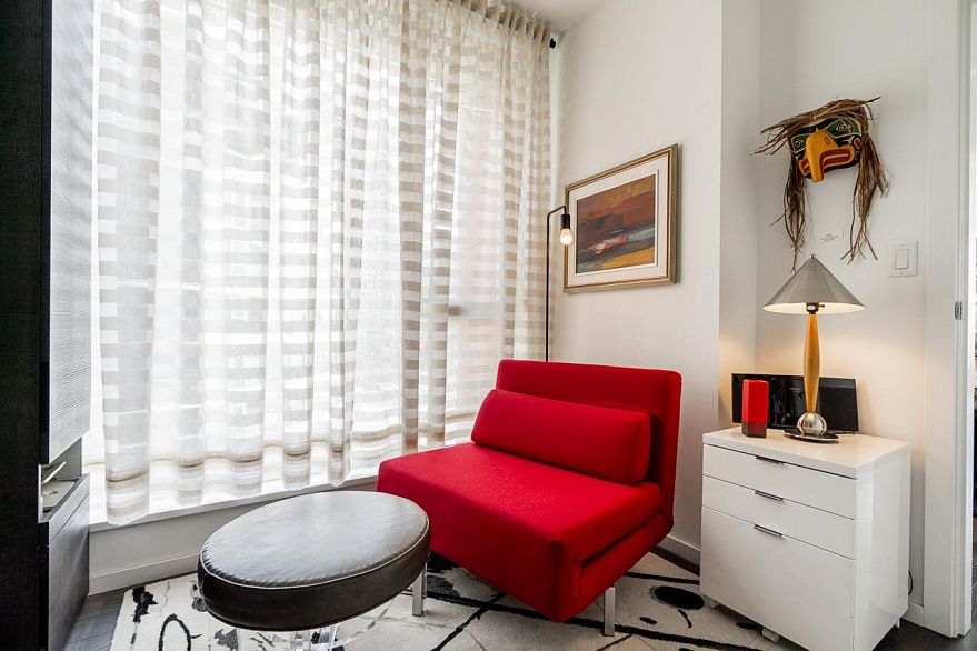 707 1351 Continental Street