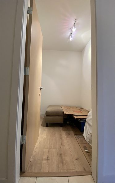 2403 969 Richards Street