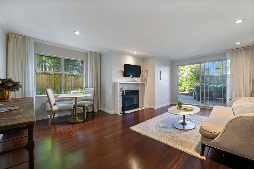 104 925 W 15th Avenue