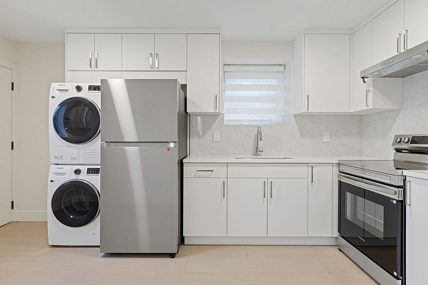 2136 Venables Street