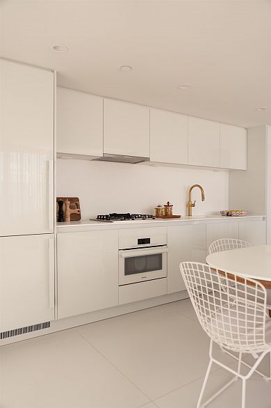 2802 1033 Nelson Street