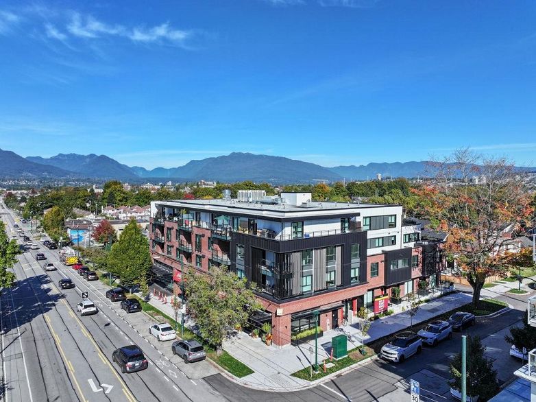311 2419 Grant Street