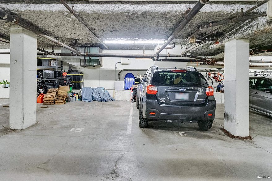 F7 1100 W 6th Avenue