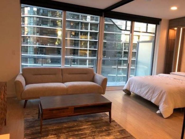 709 89 Nelson Street