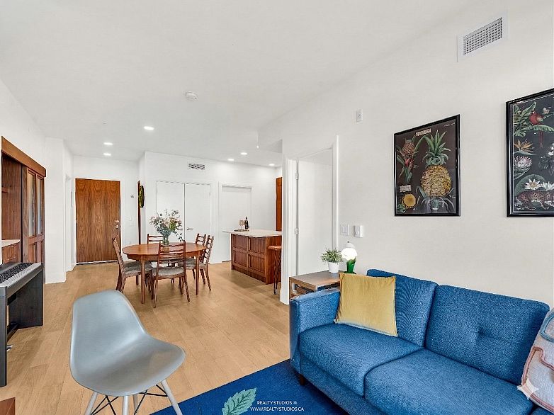 409 2550 Garden Drive