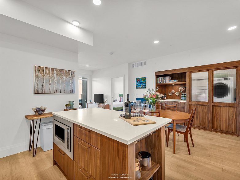 409 2550 Garden Drive