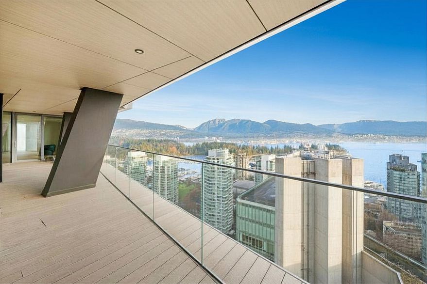 2902 1568 Alberni Street