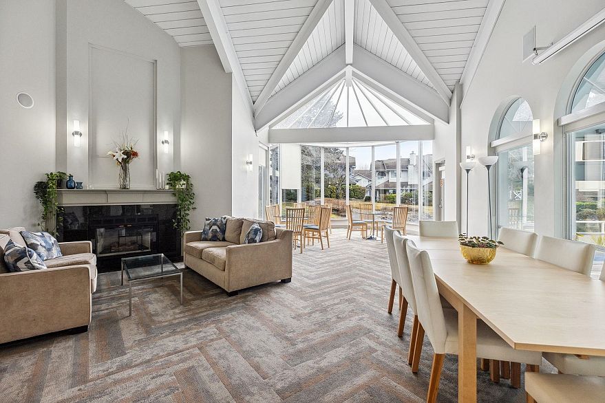 7561 Manitoba Street