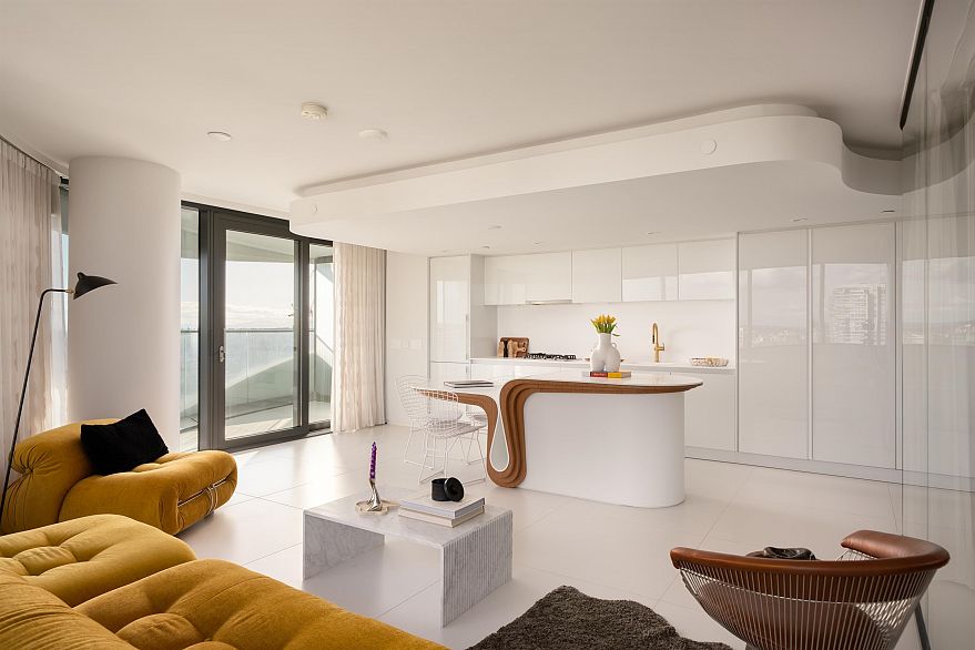 2802 1033 Nelson Street