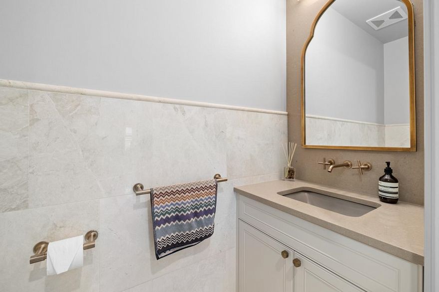 1102 1280 Richards Street