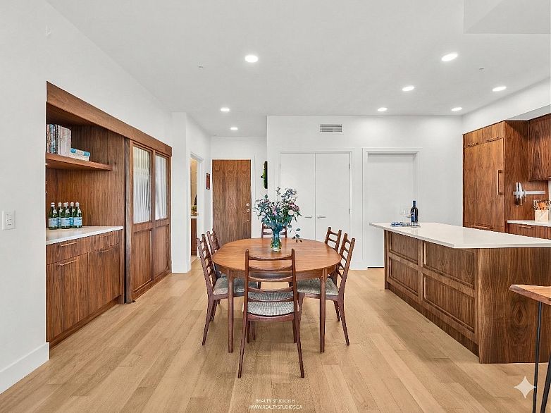 409 2550 Garden Drive