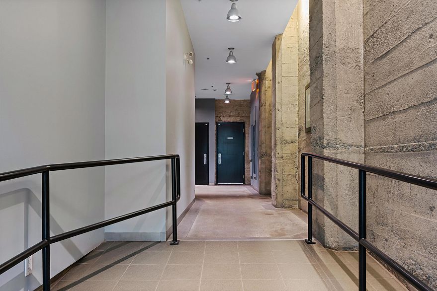 406 1216 Homer Street