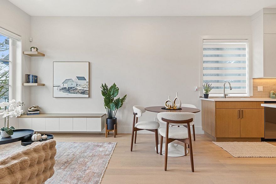 2136 Venables Street