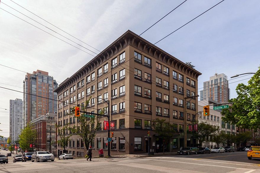 406 1216 Homer Street