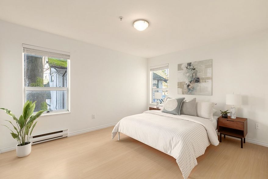 203 876 W 14th Avenue