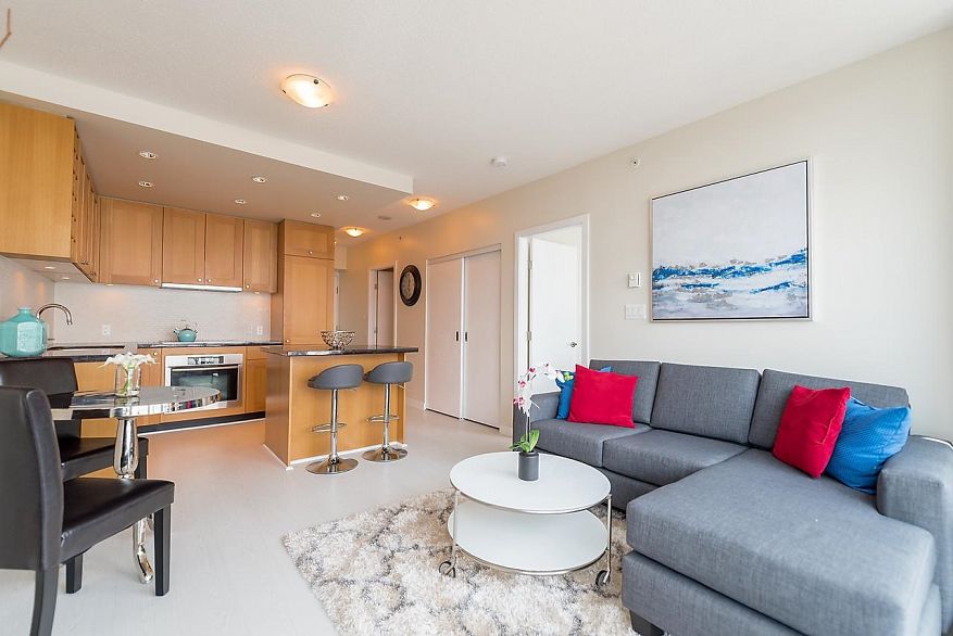 1805 821 Cambie Street