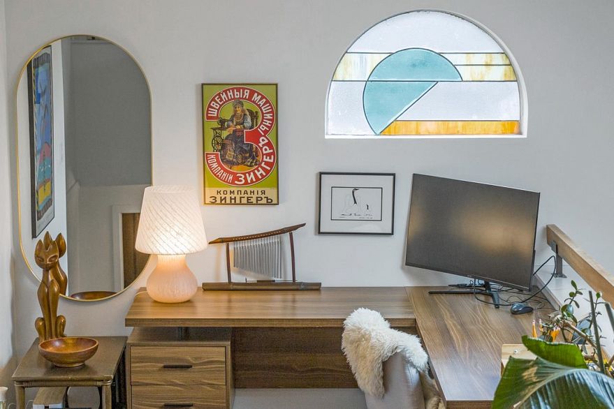 7860 Marchwood Place