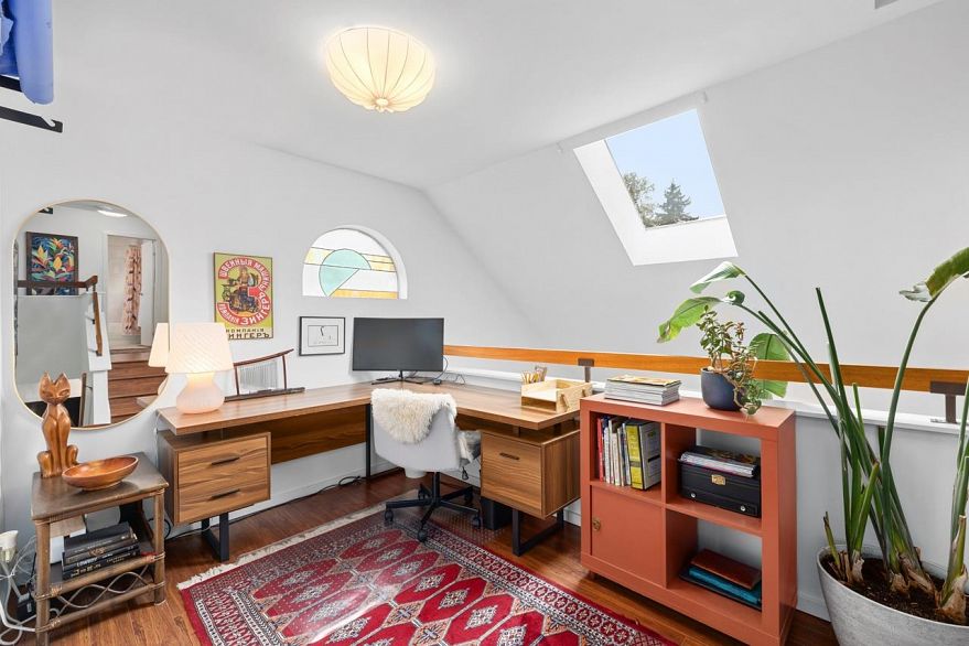 7860 Marchwood Place