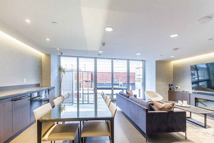 2006 620 Cardero Street