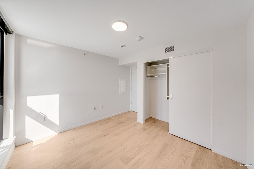 366 5189 Earles Street