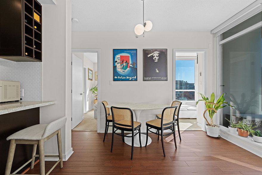 607 821 Cambie Street