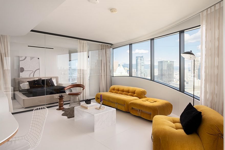 2802 1033 Nelson Street