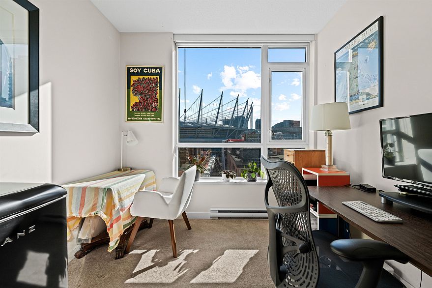 607 821 Cambie Street