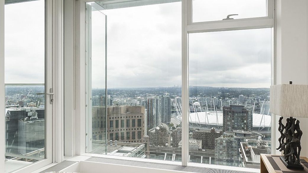 4007 777 Richards Street