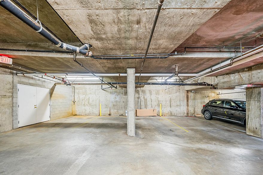 202 1333 W 7th Avenue