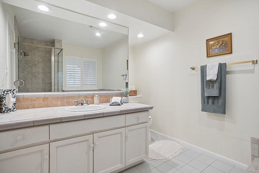 7561 Manitoba Street