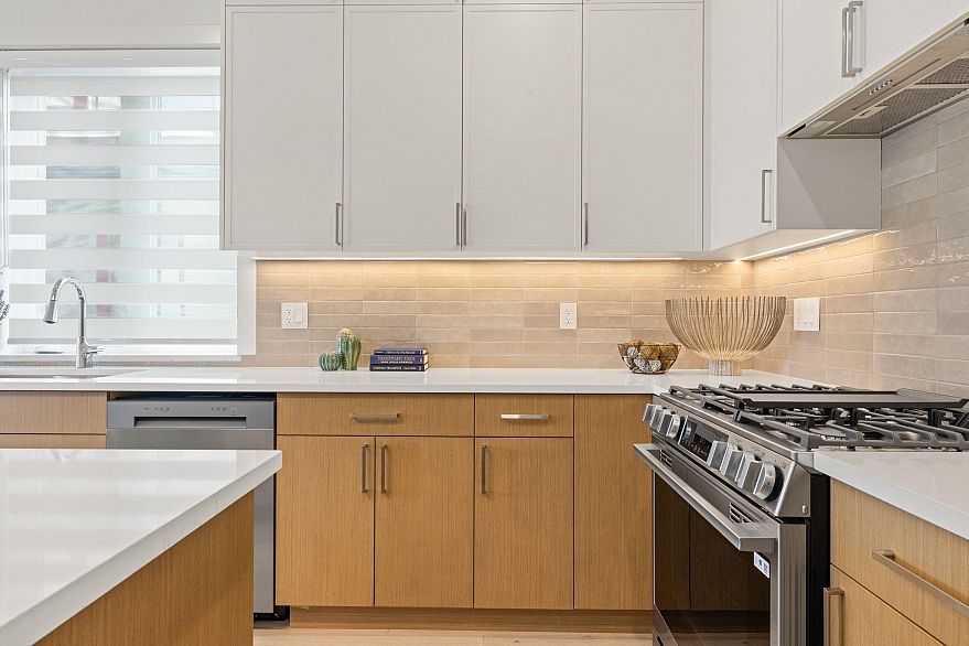 2136 Venables Street