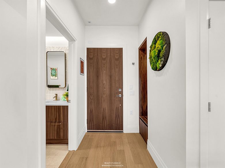 409 2550 Garden Drive