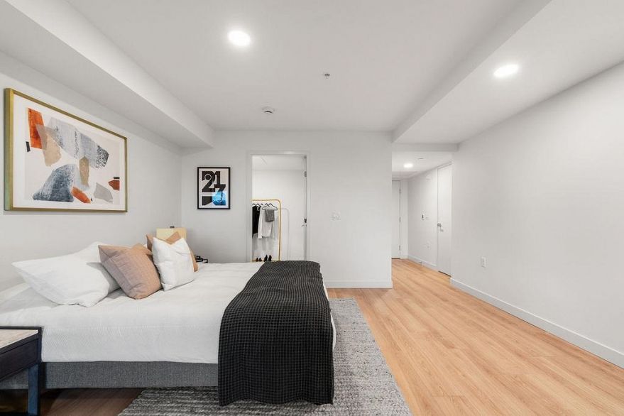 311 2419 Grant Street