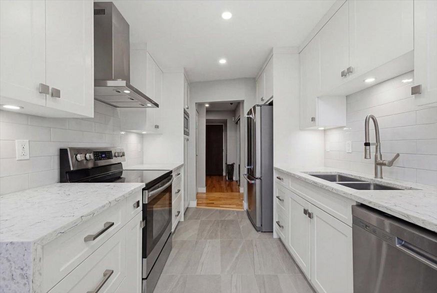 101 1005 W 7th Avenue