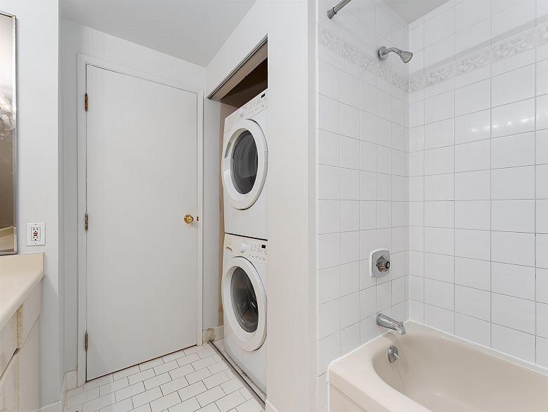 1108 1177 Hornby Street