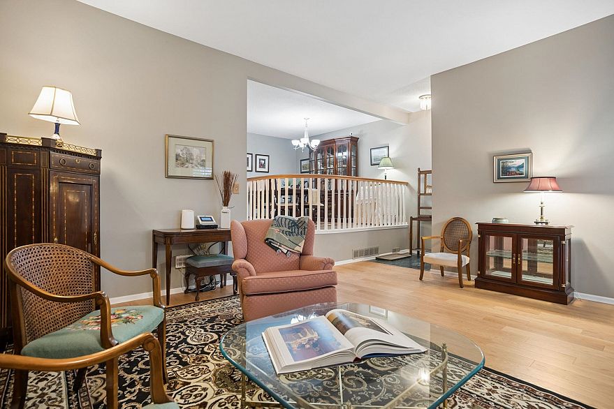 7561 Manitoba Street