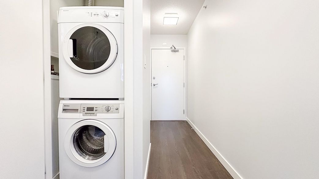 2903 5470 Ormidale Street