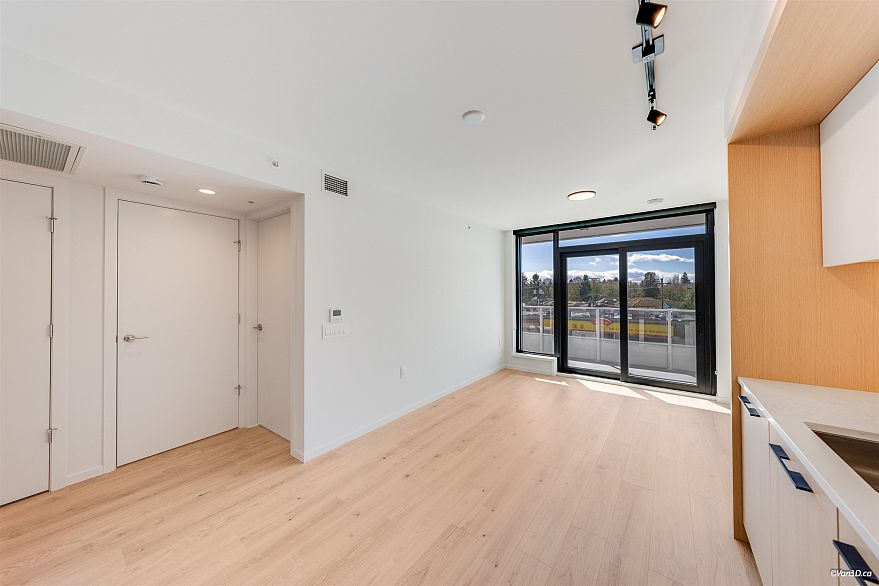 366 5189 Earles Street